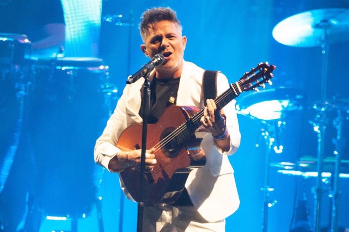 El cantante Alejandro Sanz durante un concierto en el Wanda Metropolitano el pasado 4 de junio.