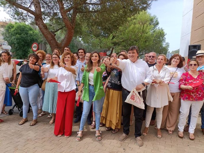 El PSOE de Huelva cierra la campaña electoral de las elecciones andaluzas del 19 de junio con un acto en el barrio de La Orden de Huelva.