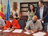 Junta de Extremadura y sindicatos pactan que los empleados públicos recuperen la carrera profesional desde octubre
