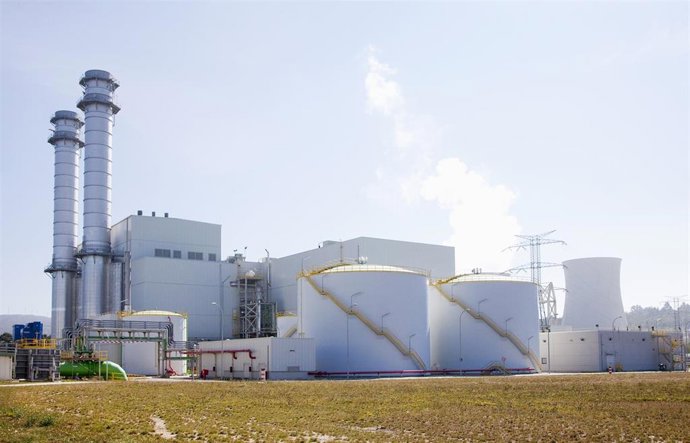 Archivo - Ciclo combinado de Endesa en As Pontes (A Coruña)