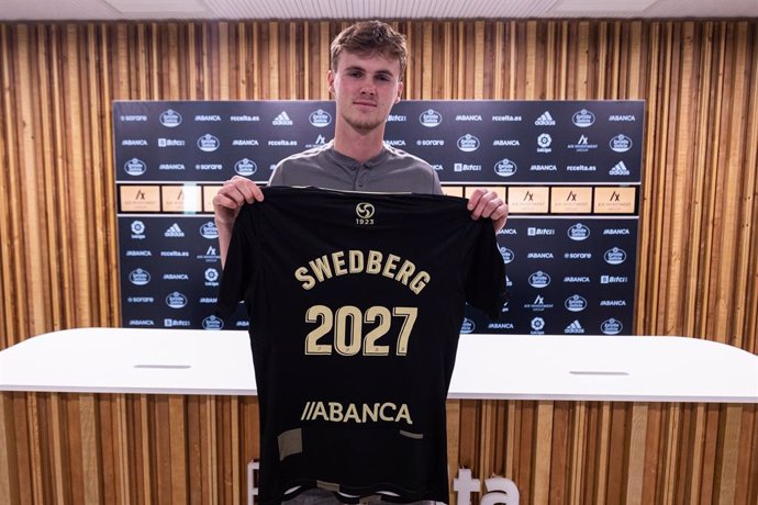 El centrocapista sueco Williot Swedberg ficha por el Celta hasta junio de 2027.