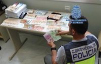 Siete detenidos en Granada de una presunta trama para favorecer de la inmigración ilegal a través de una gestoría