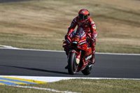 Bagnaia, Suzuki y Augusto Fernández, los mejores tiempos en los libres en Sachsering