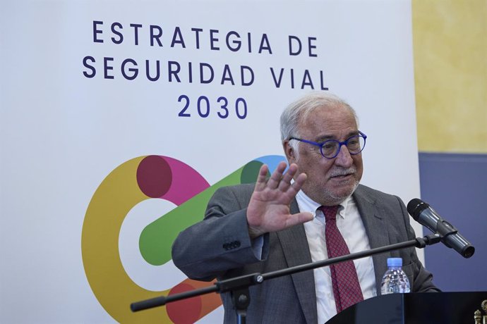 El director general de Tráfico, Pere Navarro, presenta la Estrategia de Seguridad Vial 2030, en la Dirección General de Tráfico (DGT), a 9 de junio de 2022, en Madrid (España). El documento es un compendio de directrices que guiará la actuación de las a