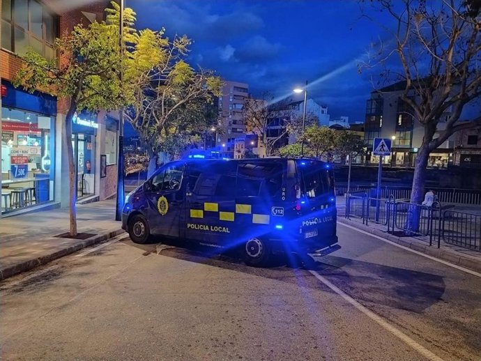 Furgón de la Policía Local de Algeciras.