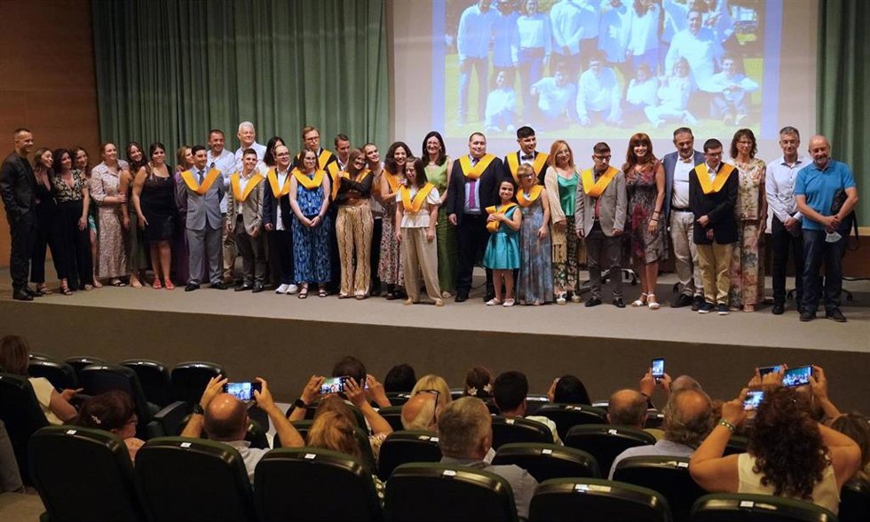 Archivo - La Universidad de Huelva clausura el curso de Feadi para el alumnado con discapacidad intelectual.