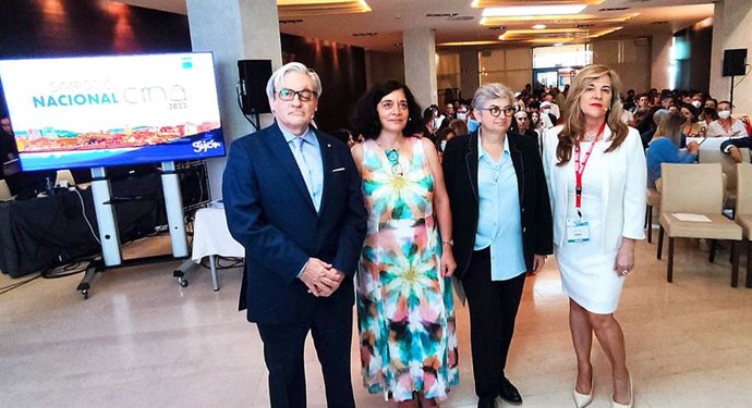 Inauguración del Simposio de Cirugía Mayor Ambulatorias, en Gijón