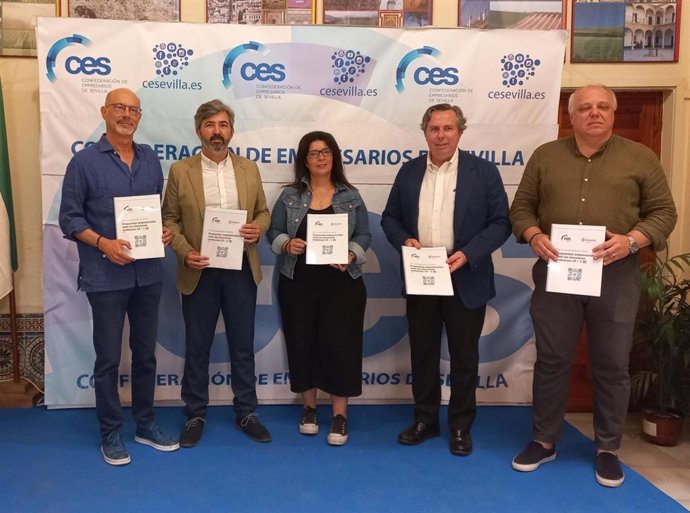 Andaluces Levantaos aboga por una transformación de la economía y una modificación de la agricultura