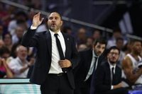 Chus Mateo: "Hemos jugado con mucho corazón, con actitud, y el Palacio se une"