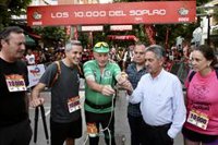 Unas 3.600 personas desafían el calor y la dureza del 'Los 10.000 del Soplao'