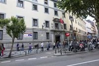 CCOO advierte de las altas temperaturas en las aulas de exámenes de oposiciones a maestro en la Comunidad