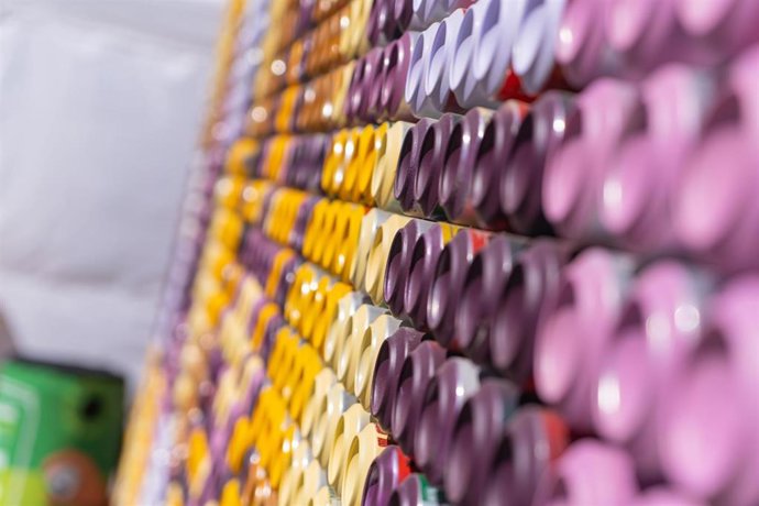 Latas recogidas durante la campaña impulsada por el Ayuntamiento de Segovia 'Cada Lata Cuenta'