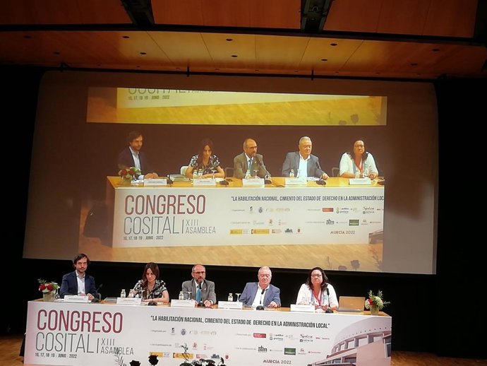 Miguel Gracia durante el Congreso de Secretarios e Interventores celebrado en Murcia.