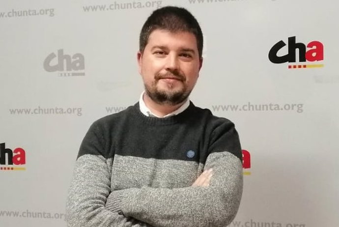 El secretario territorial de CHA en las comarcas turolenses, José Manuel Salvador.