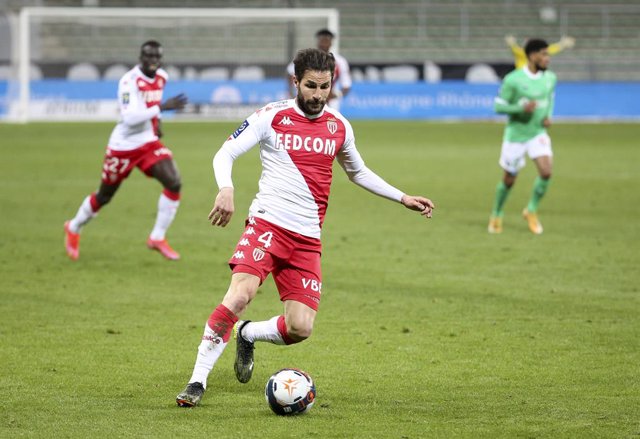 Archivo - Cesc Fabregas of Monaco during the French championship Ligue 1 football match between AS Saint-Etienne (ASSE) and AS Monaco (ASM) on March 19, 2021 at Stade Geoffroy Guichard in Saint-Etienne, France - Photo Jean Catuffe / DPPI