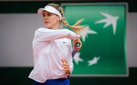 Bouchard se borra de Wimbledon por la falta de puntos