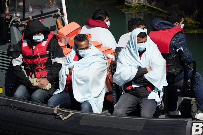 Migrantes en el canal de la Mancha 