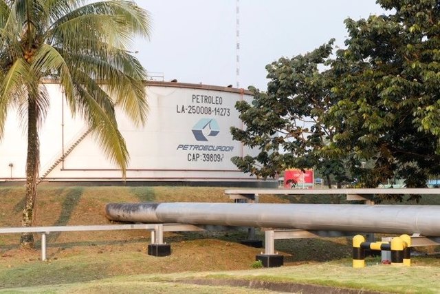 Archivo - Instalaciones de la petrolera estatal ecuatoriana Petroecuador
