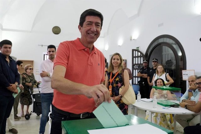 Marín siente "deseo atestiguar" por el Gobierno del PP-Cs tras votar en Sanlúcar (Cádiz) Marín se siente “con muchas ganas de respaldar” al Gobierno del PP-Cs tras votar en Sanlúcar (Cádiz)