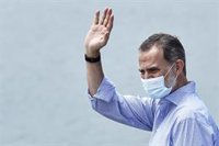 El Rey y las ministras Nadia Calviño e Irene Montero, en el arranque de la UIMP