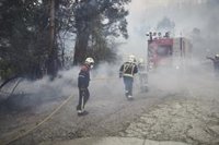 Se mantienen activos y fuera de control cinco focos de incendios en Navarra