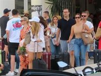 Los triunfitos regresan a sus casas tras la gran boda de Chenoa y nos cuentan todos los detalles