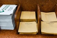 Macron, Borne, Mélenchon y Le Pen votan en la segunda vuelta de las elecciones legislativas francesas