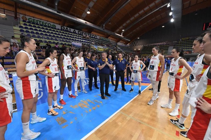 La selección española de baloncesto femeina logra pleno de victorias en la Gira Camino al Futuro