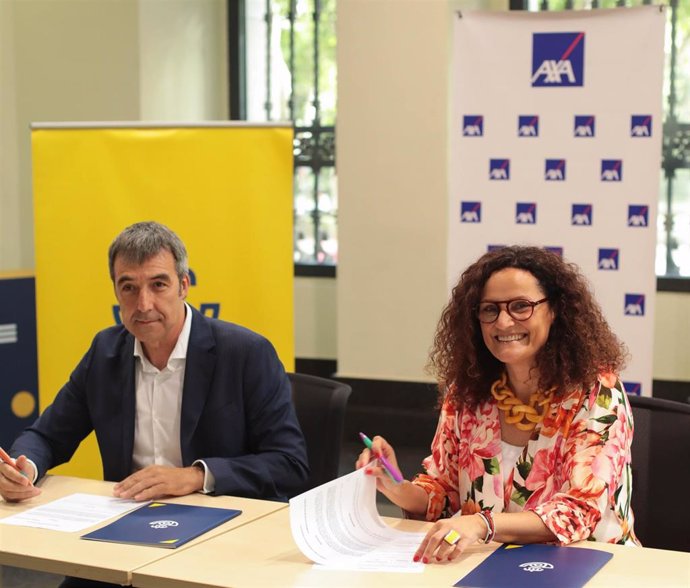 Correos y AXA firman el acuerdo de colaboración