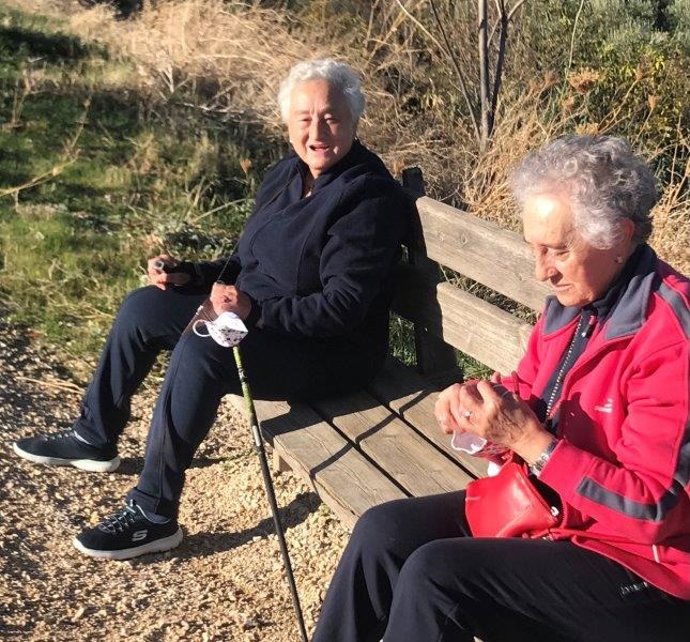 Salud y Familias entrega los premios del IV certamen fotográfico En buena edad