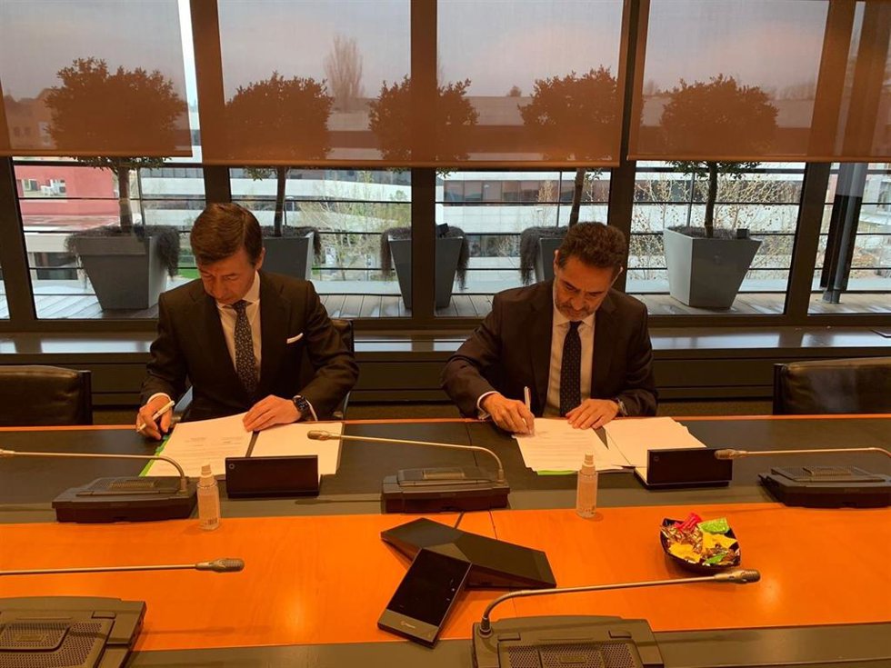 Bankinter y Rehabiterm firman un acuerdo para impulsar la rehabilitación energética en edificios