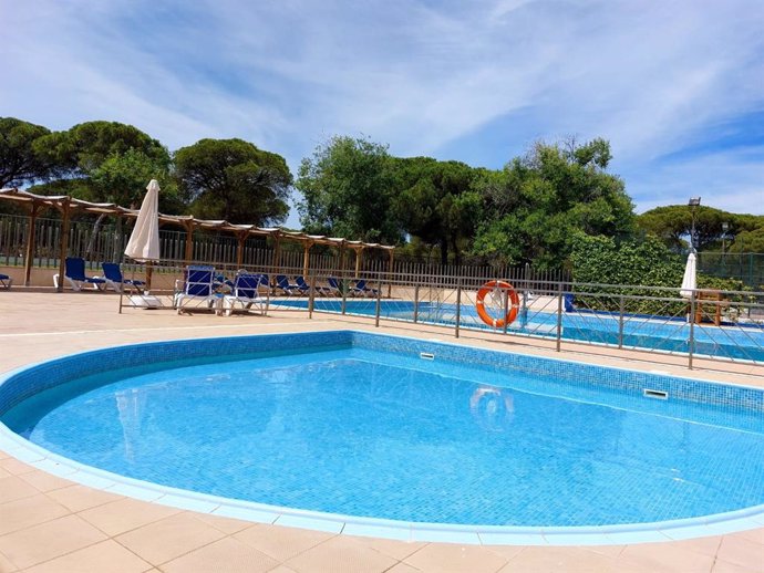 Piscina de una residencia de tiempo libre.