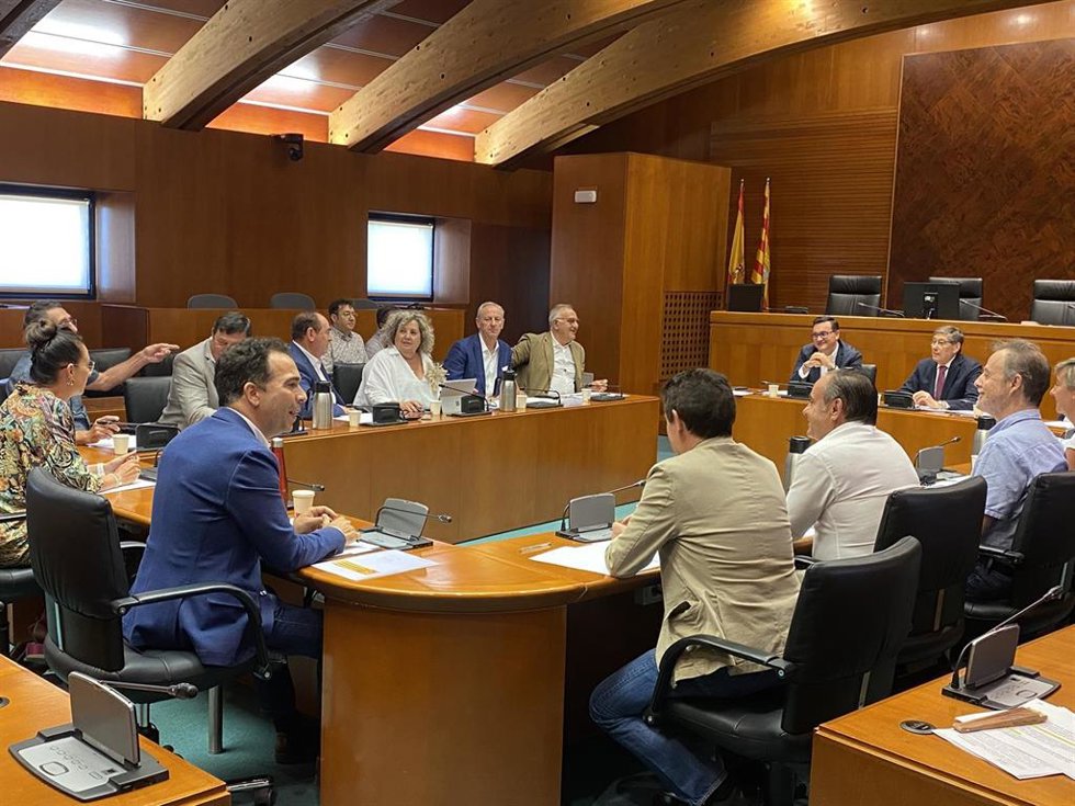 La reunión del PAR ha tenido lugar en el Palacio de La Aljafería.