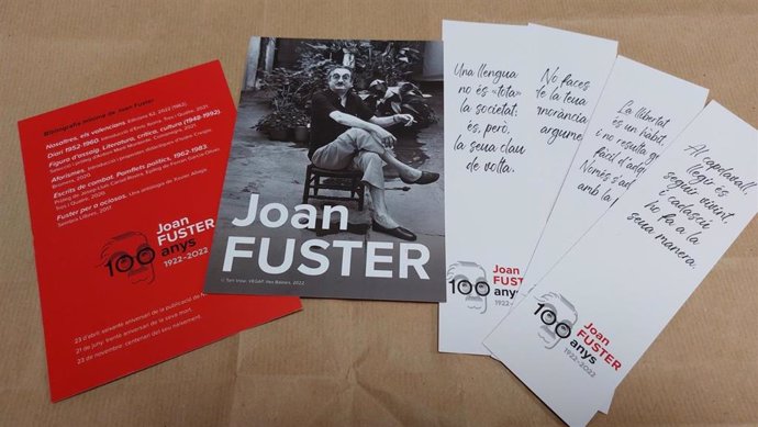 Puntos de libro con motivo del año Joan Fuster.