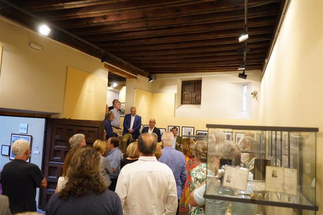 Inauguración de la muestra en el Museo Rodera Robles de Segovia.