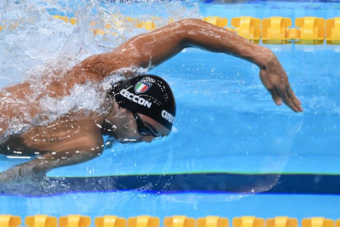 Archivo - El nadador italiano Thomas Ceccon durante los 200 metros libres de Tokyo 2020