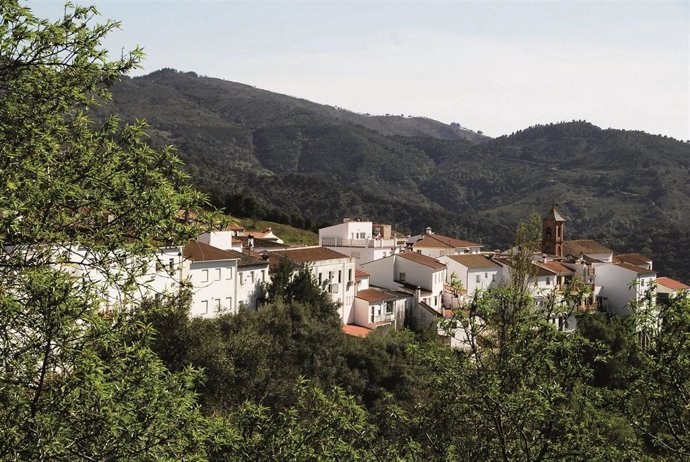 El municipio malagueño de Faraján, uno de los afectados por el incendio en Sierra Bermeja de septiembre del pasado año.