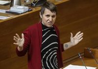 Robles dice que la ejecutiva de Compromís "no tiene nada de especial" y remarca la trayectoria "imprescindible" de Oltra