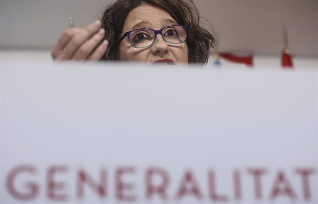 La vicepresidenta de la Generalitat Valenciana y portavoz del Consell, Mónica Oltra, durante una comparecencia tras la reunión del Pleno del Consell