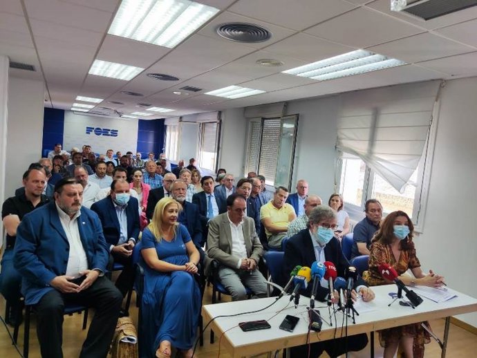 Autoridades y colectivos sorianos presentes en la presentación del manifiesto.