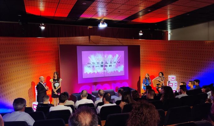 Acuerdo de festivales de música y CMMedia