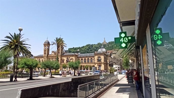 Temperaturas altas y calor en San San Sebastián
