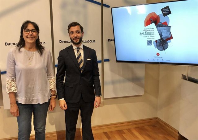 Myriam Martín y Guillermo Garabito presentan 'Las noches del jardín' de la Fundación Godofredo Garabito y Gregorio en La Casa Grande de La Mudarra.