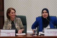 El Parlament avala la idoneidad de Esther Giménez-Salinas como síndica de Greuges