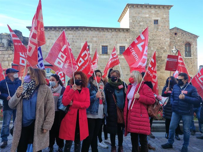 Archivo - Concentración de CCOO en una imagen de archivo. 