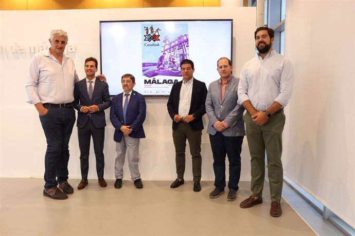 Presentación en Málaga del circuito de baloncesto Plaza 3X3 CaixaBank