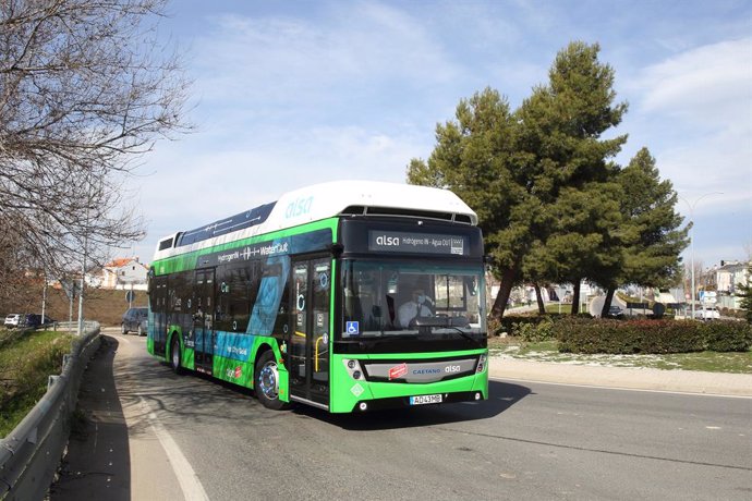 Archivo - Autobús de hidrógeno verde de Alsa