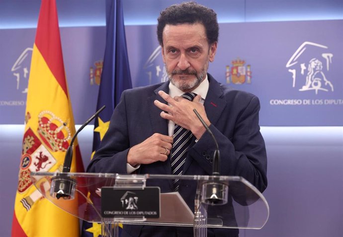 El portavoz adjunto de Ciudadanos en el Congreso, Edmundo Bal, interviene en una rueda de prensa posterior a una Junta de Portavoces