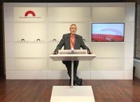 Miembros del sector educativo catalán ven "adoctrinamiento" en libros de historia de Bachillerato