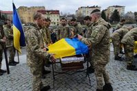 Rusia y Ucrania intercambian más de 80 cuerpos de soldados muertos en la guerra